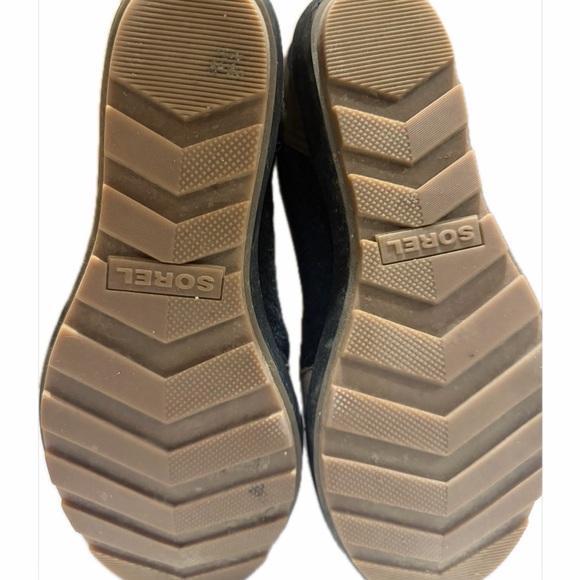 Sorel Brown and Black Ankle Boots - Picture 3 of 10